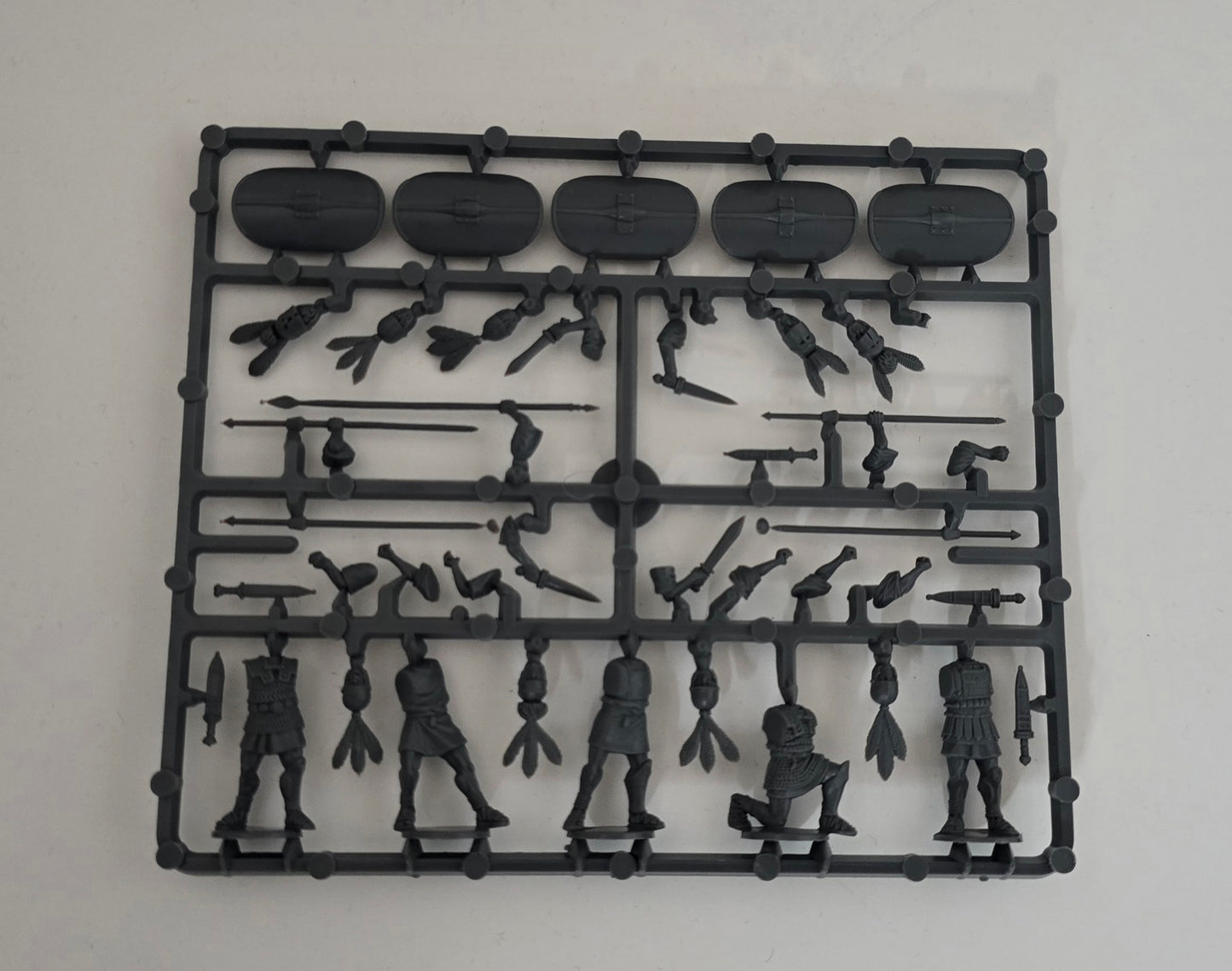 Armored Republican Roman Legionaries ⏣ 5 figures ⏣ SAGA ⏣ Agema