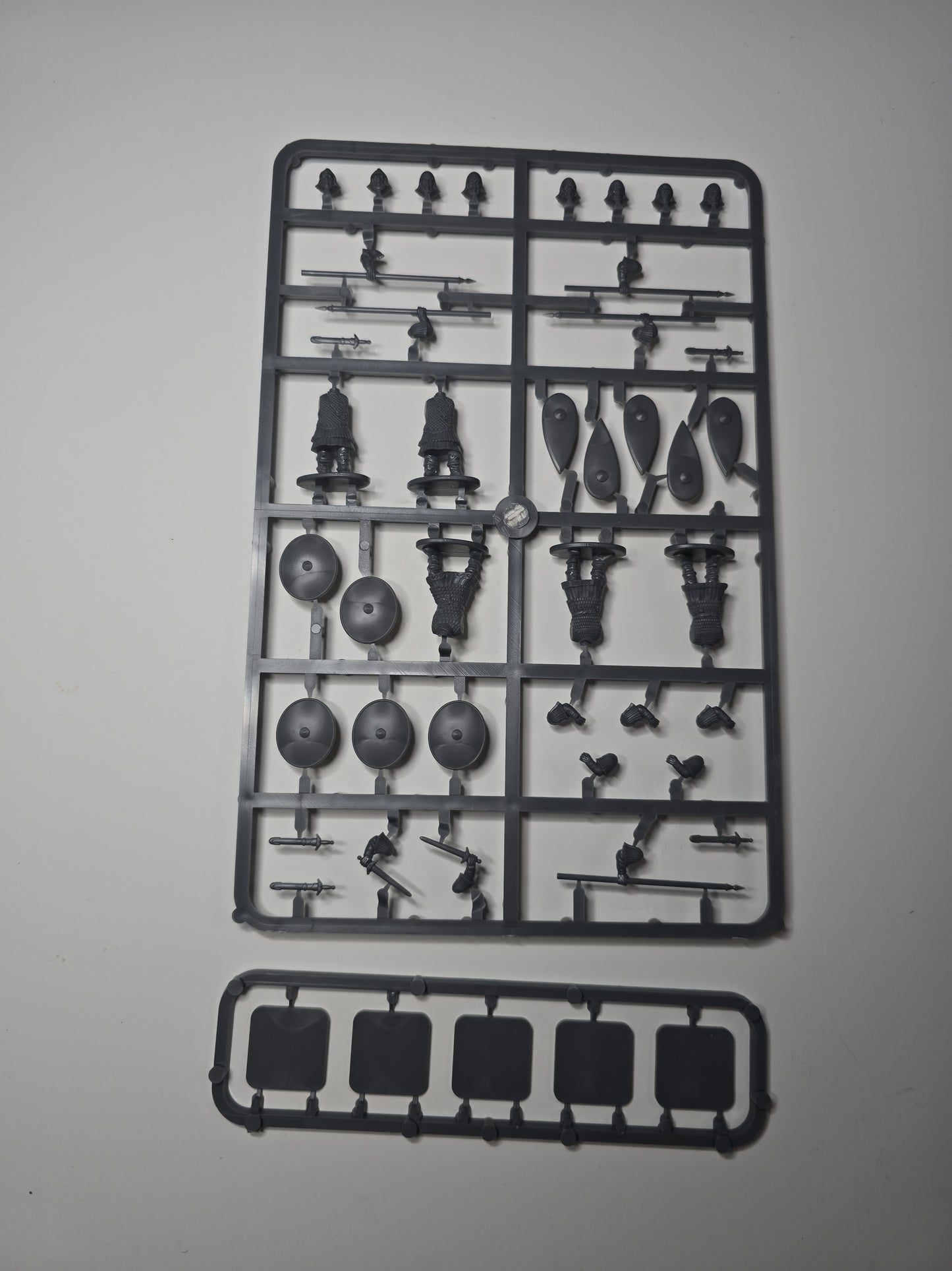 Byzantine Spearmen ⏣ 5 figures ⏣ SAGA ⏣ Fireforge