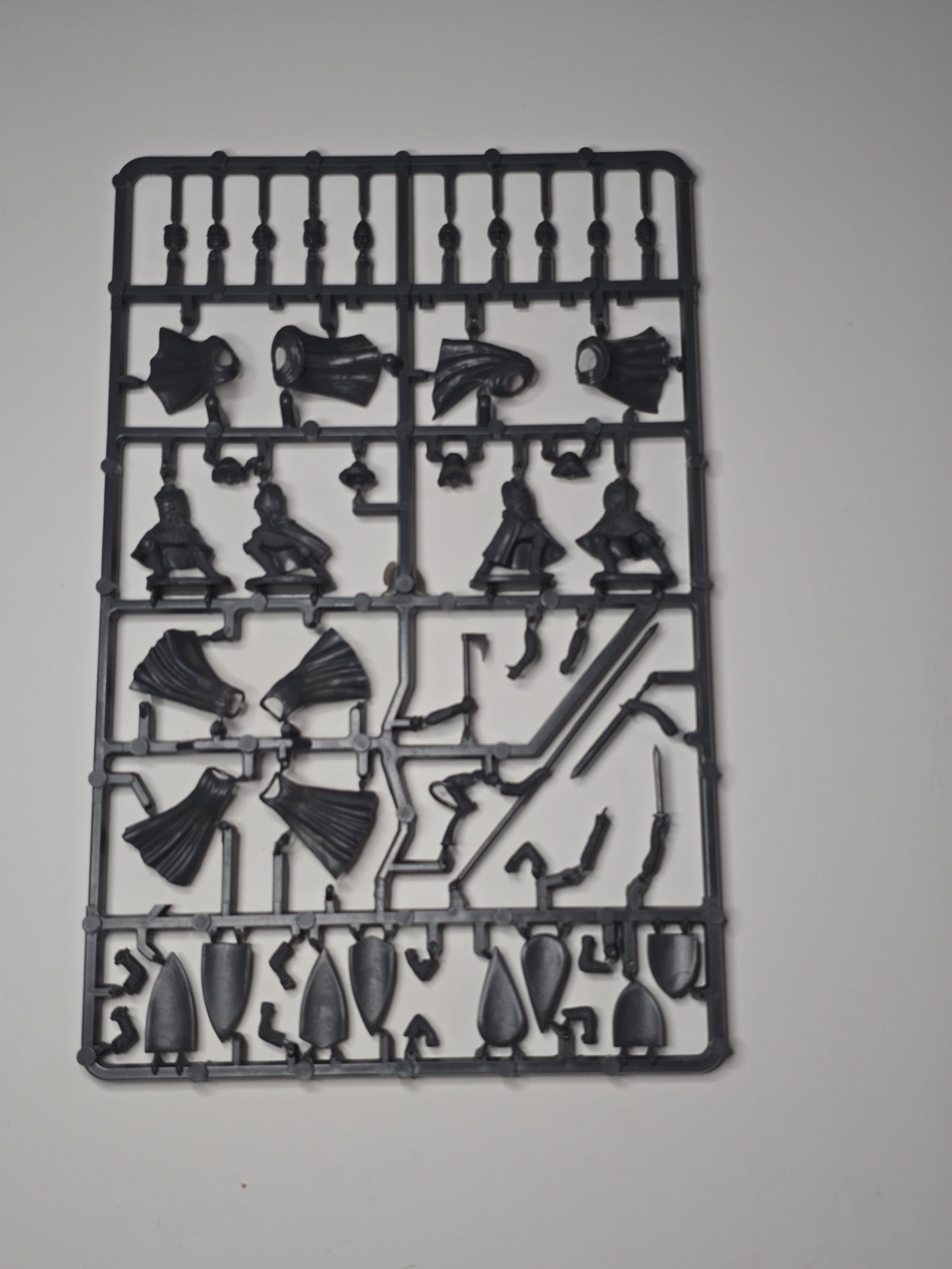 Crusader Infantry ⏣ 4 figures ⏣ SAGA ⏣ Fireforge