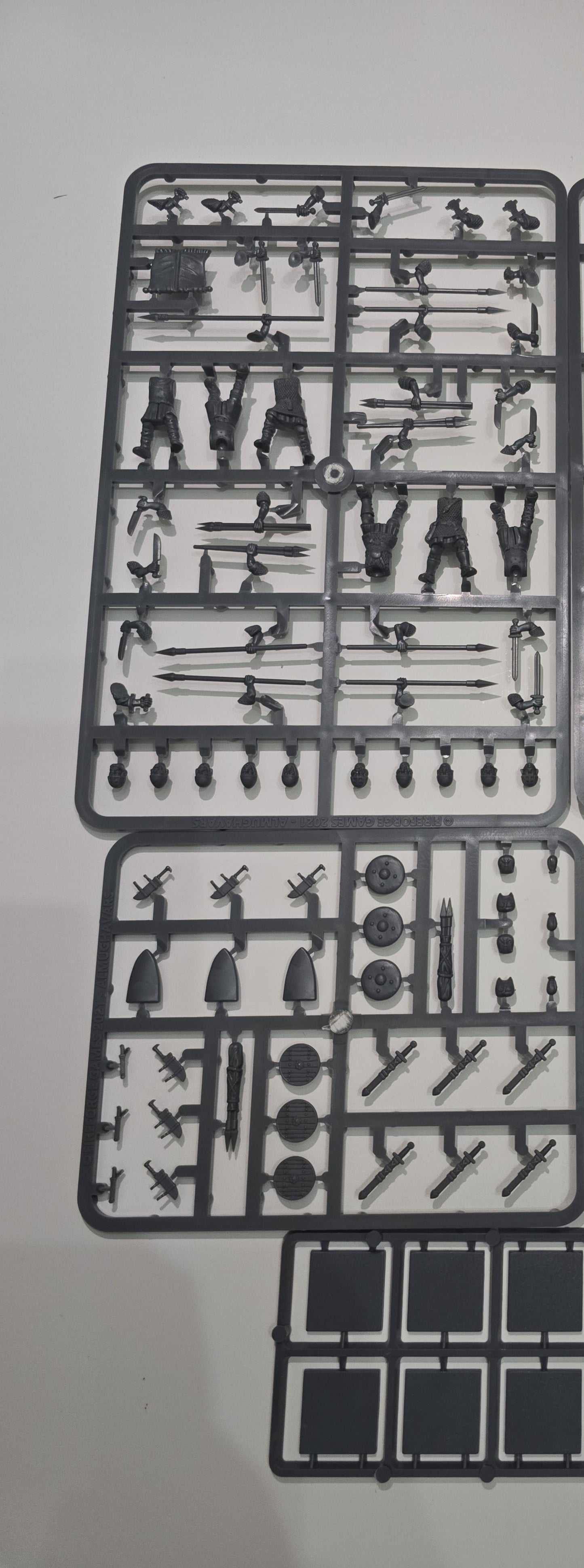 Medieval Light Infantry - Spanish Almughavars ⏣ 6 figures ⏣ SAGA ⏣ Fireforge