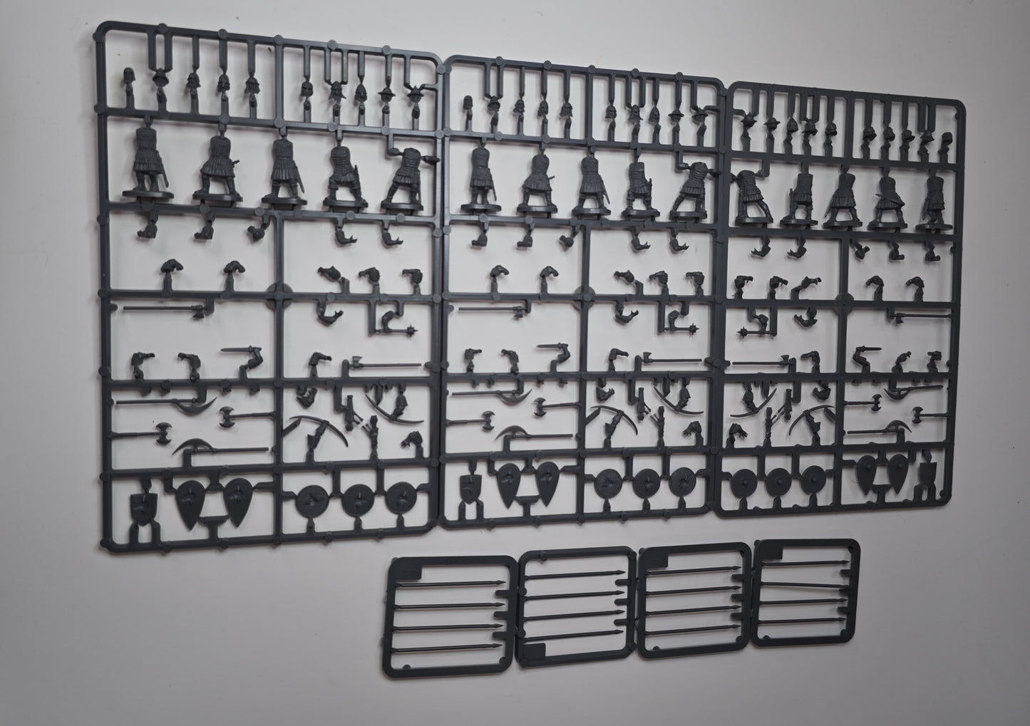 Scandinavian Infantry ⏣ 15 figures ⏣ SAGA ⏣ Fireforge