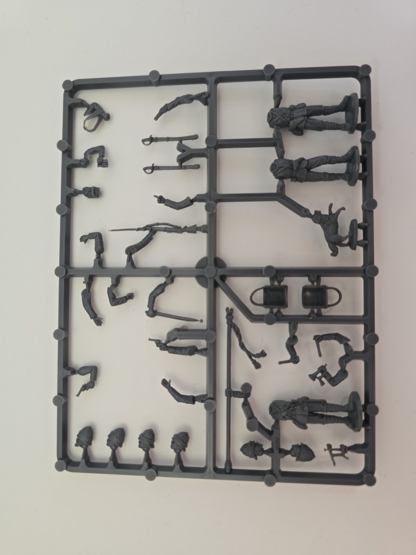 British Infantry (Afghanistan and Sudan) 1877-1885 (Command Sprue) ⏣ 3 figures ⏣ Black Powder ⏣ Perry Miniatures