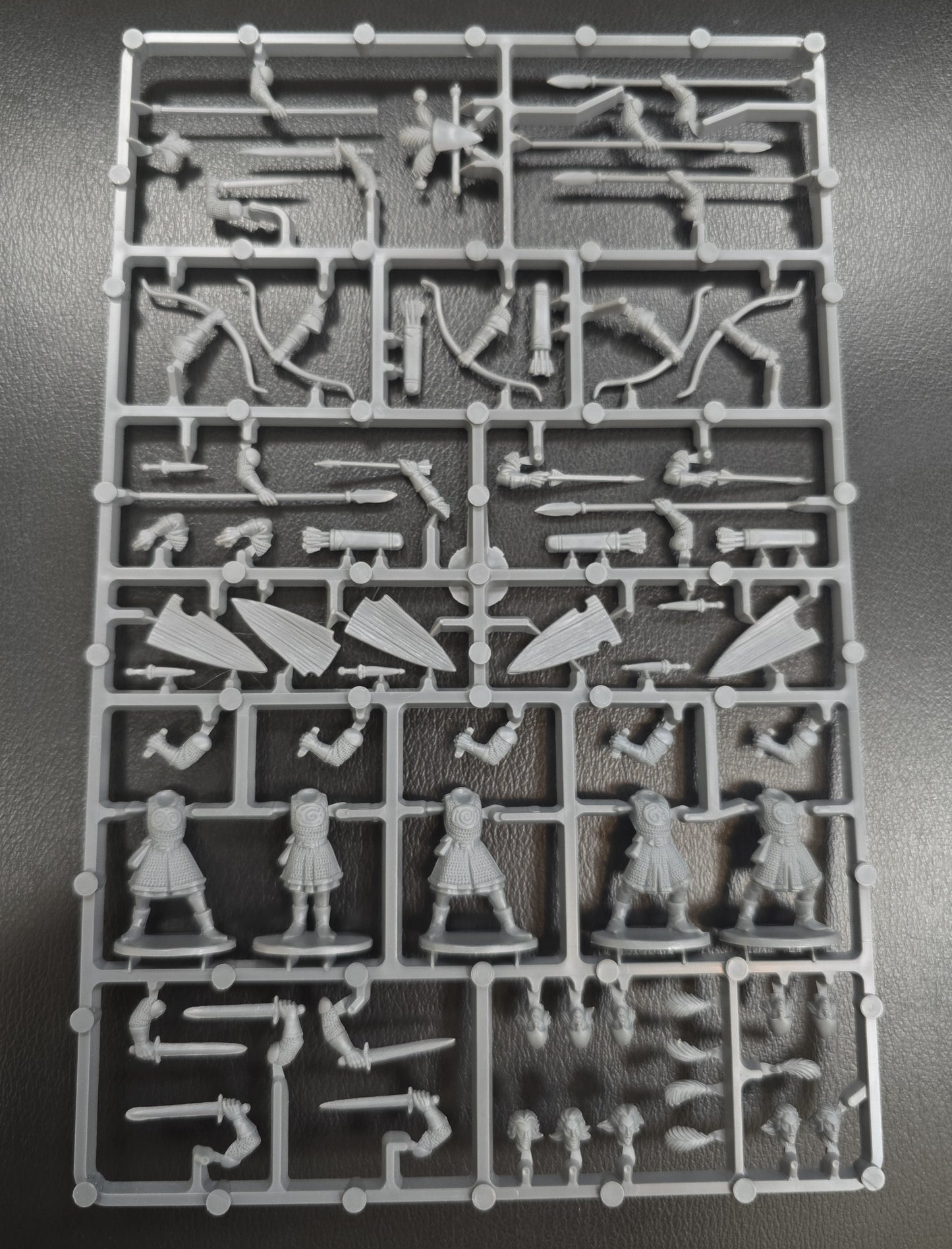 Elf Infantry ⏣ 5 figures ⏣ Oathmark ⏣ SAGA ⏣ North Star