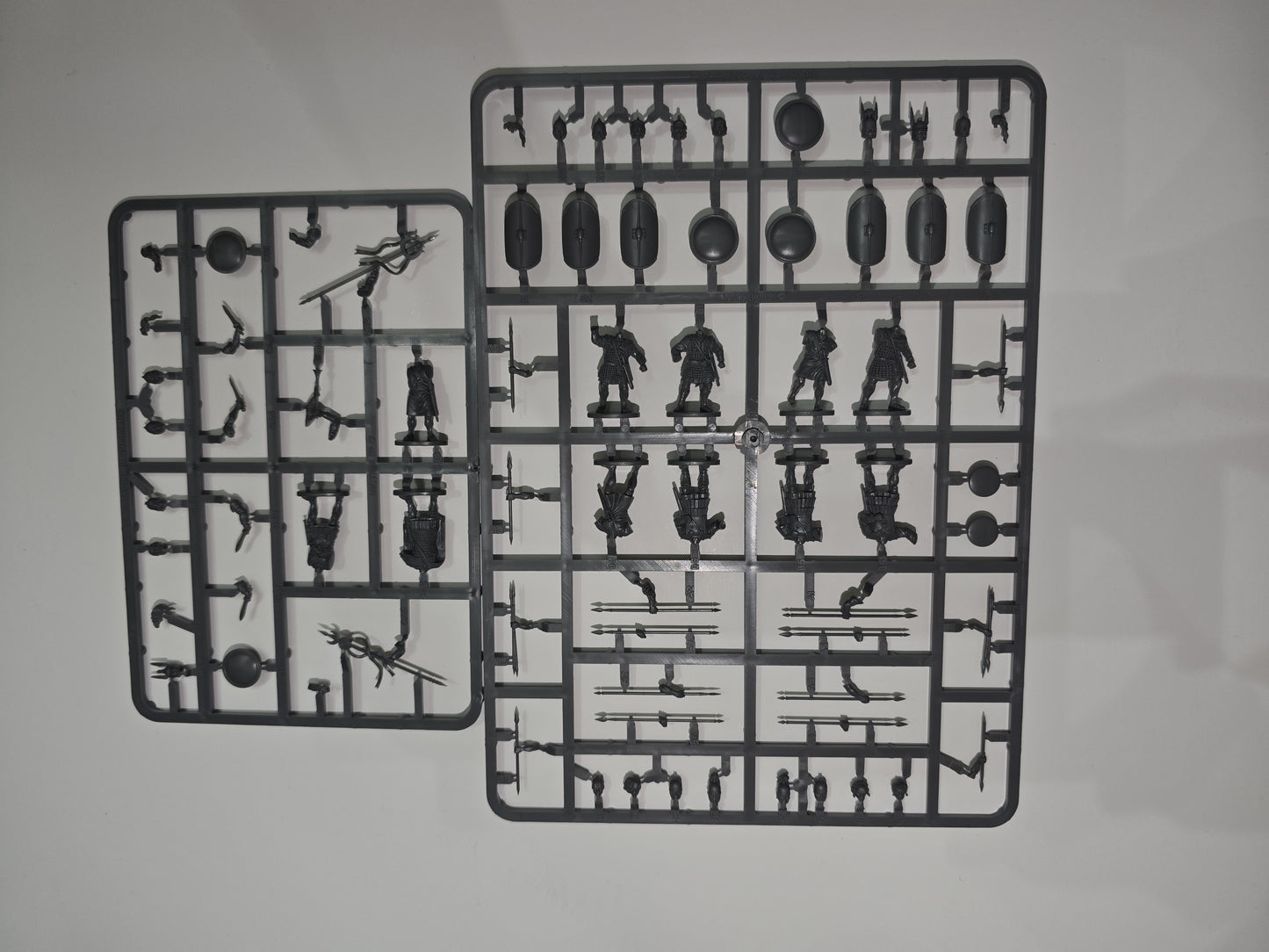 Veterans of Carthage ⏣ 8 figures ⏣ Victrix ⏣ SAGA