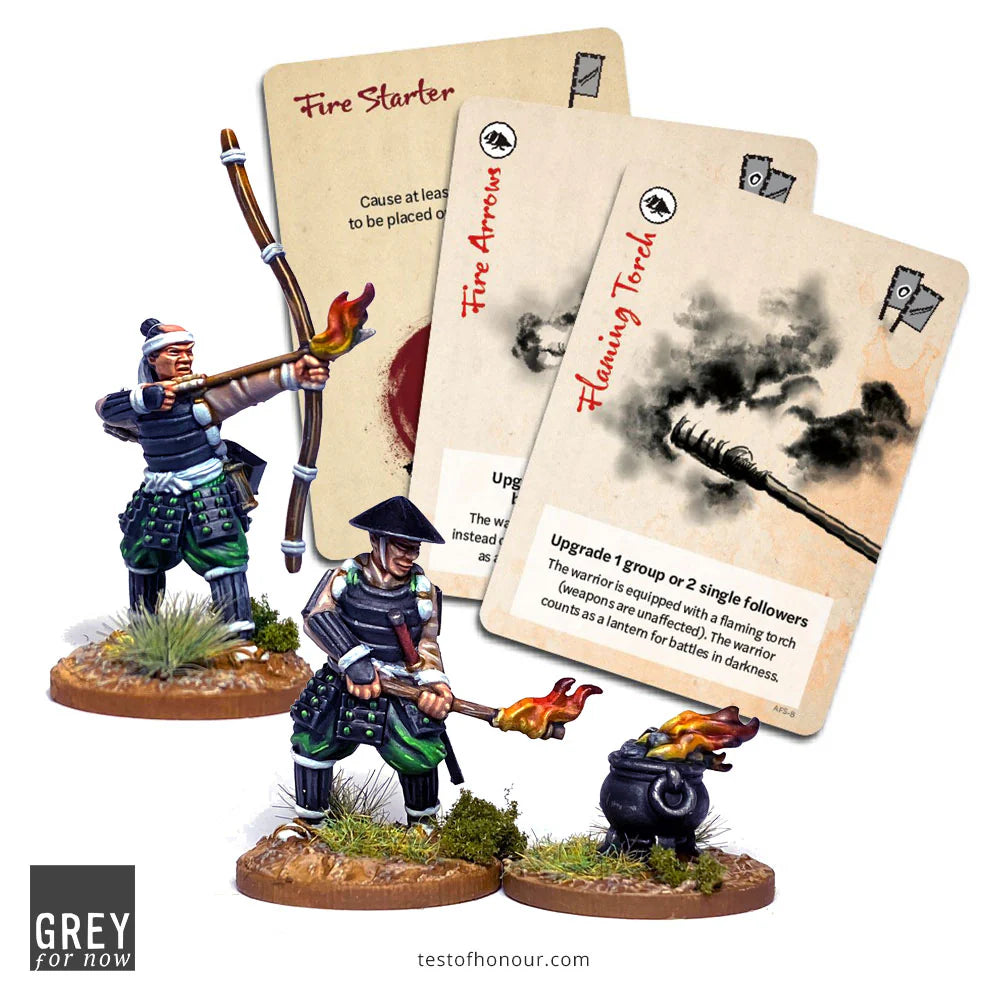 Ashigaru with Fire Arrows and Flaming Torch ⏣ 3 figures ⏣ Test of Honour ⏣ Grey For Now
